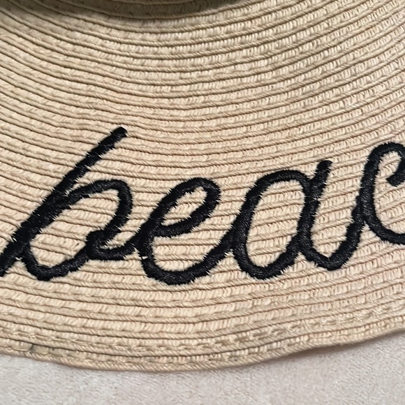 SERRA Life’s a Beach Embroidered Wide Brim Sun Hat OSFM - Picture 2 of 6